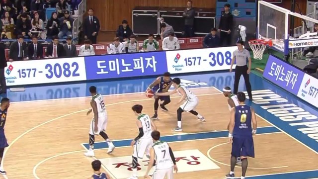 KCC, DB 꺾고 공동 2위 도약 / YTN