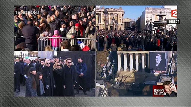 Claude Lelouch choque les téléspectateurs en sortant son téléphone pour filmer le cercueil de Johnny et les invités en g