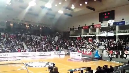 AKATLAR'DA İZMİR MARŞI! HELAL OLSUN [ Beşiktaş - Fenerbahçe ]