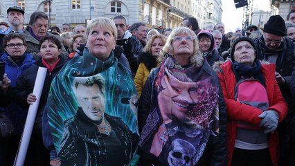 Addio Johnny Hallyday: la Francia saluta il suo Elvis