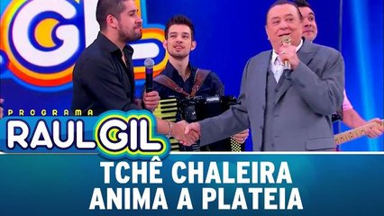 Tchê Chaleira anima a plateia - Programa Raul Gil - 09.12.17