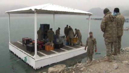 Deniz Kuvvetleri Genç Kızı Su Altı Robotu ile Arıyor