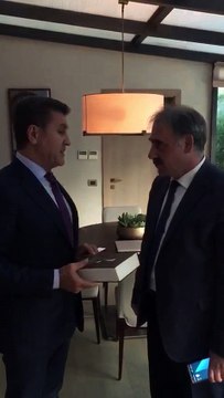 Prof Dr Haydar Baş'ın Atatürk kitabı Mustafa Sarıgül'e verildi...