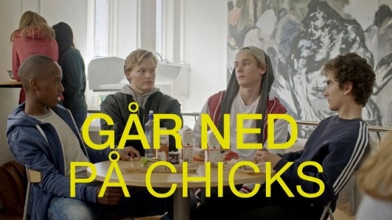 SKAM S3E1 Clip 3 Bajar en las chicas- Español