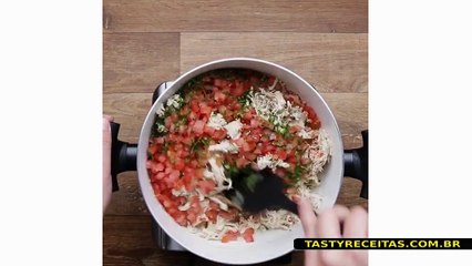 Tasty Demais - Escondidinho de frango com requeijão