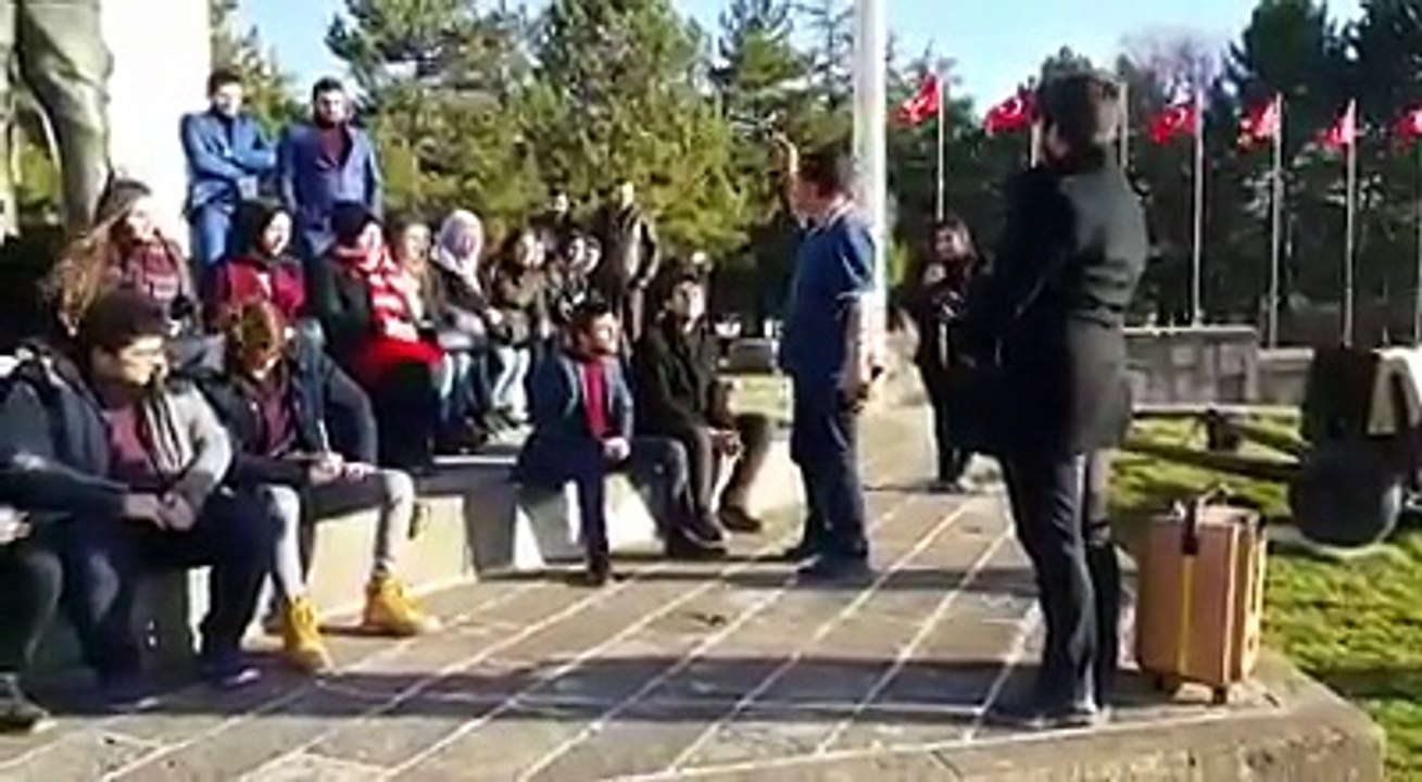 ülkü gurubu ve Lisan kültür gurubu ordular ilk hedefiniz akdenizdir ileri emri verdi