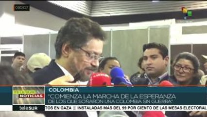 Candidatos por las FARC se inscriben en la Registraduría de Colombia