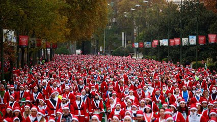Madrid e Berlino invase dai "Babbi Natale"
