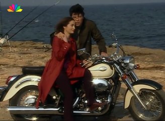 ΒΑΘΥ ΚΟΚΚΙΝΟ Επεισόδιο 22