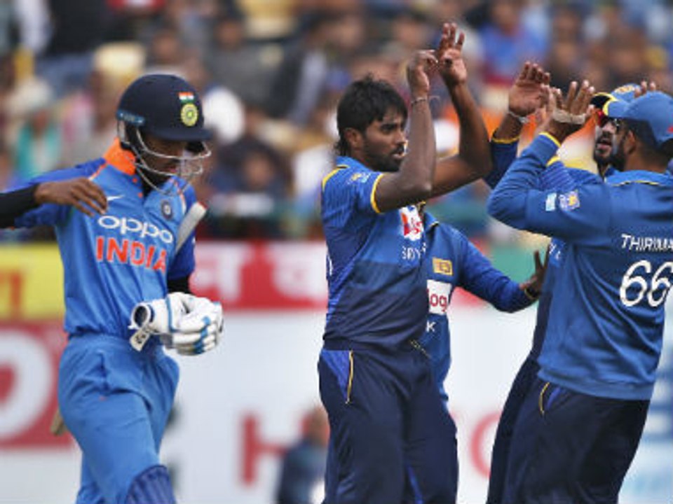 INDIA VS SRI LANKA 1ST ODI HIGHLIGHTS || INDIA LOSE TO SRI LANKA