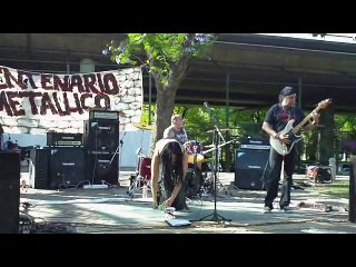 LIZZARD EN VIVO CENTENARIO METALLICO.