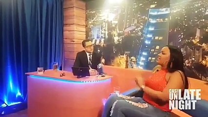 Venya Carolina amenza a Ysaura