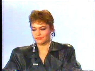 Kamera Arkasi - Hulya Avsar'la Sohbet 1987