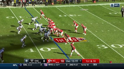 Can't-Miss Play: Albert Wilson goes up, somehow keeps both feet in for 36 yards