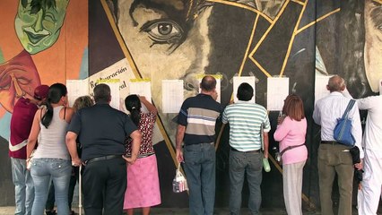 Los venezolanos eligen alcaldes en clima de escepticismo