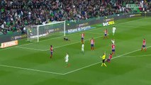 Oblak voa para defender 