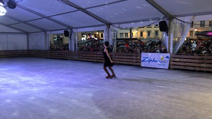 Surya Bonaly et sa troupe sur la patinoire éphémère de Cherbourg