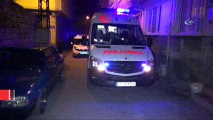 3 yaşındaki kızını rehin aldı