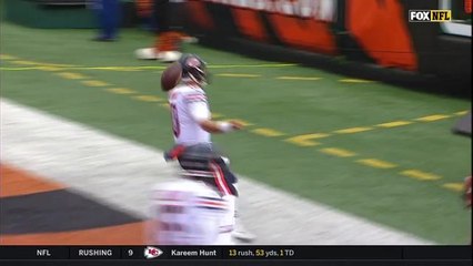 Tricky Trubisky runs in 4-yard TD on zone read