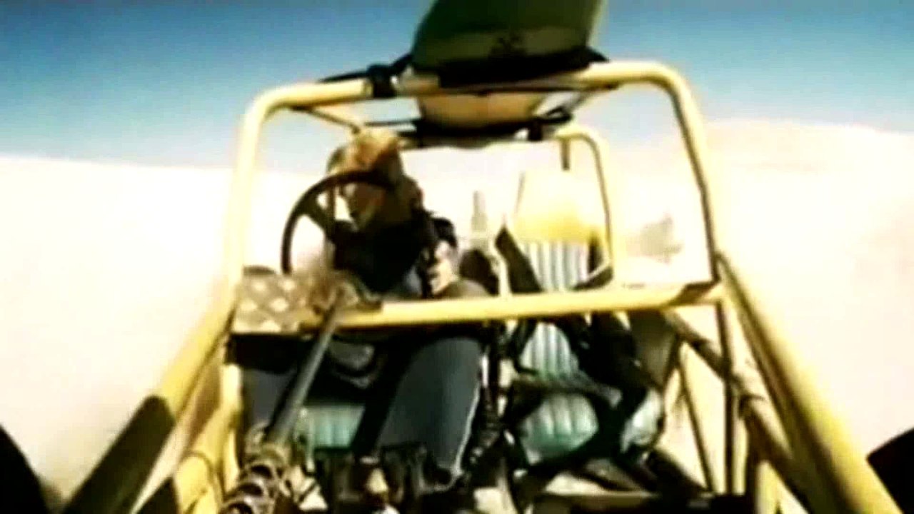 NIGHTCRAWLERD _ PUSH THE FEELING ON  VIDEO CLIPE