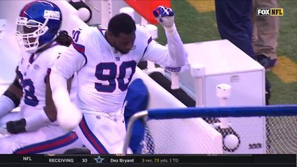 JPP gets heated on sideline after Rod Smith TD run