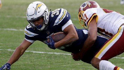 Chargers run out of time, miss out on FG chance before half
