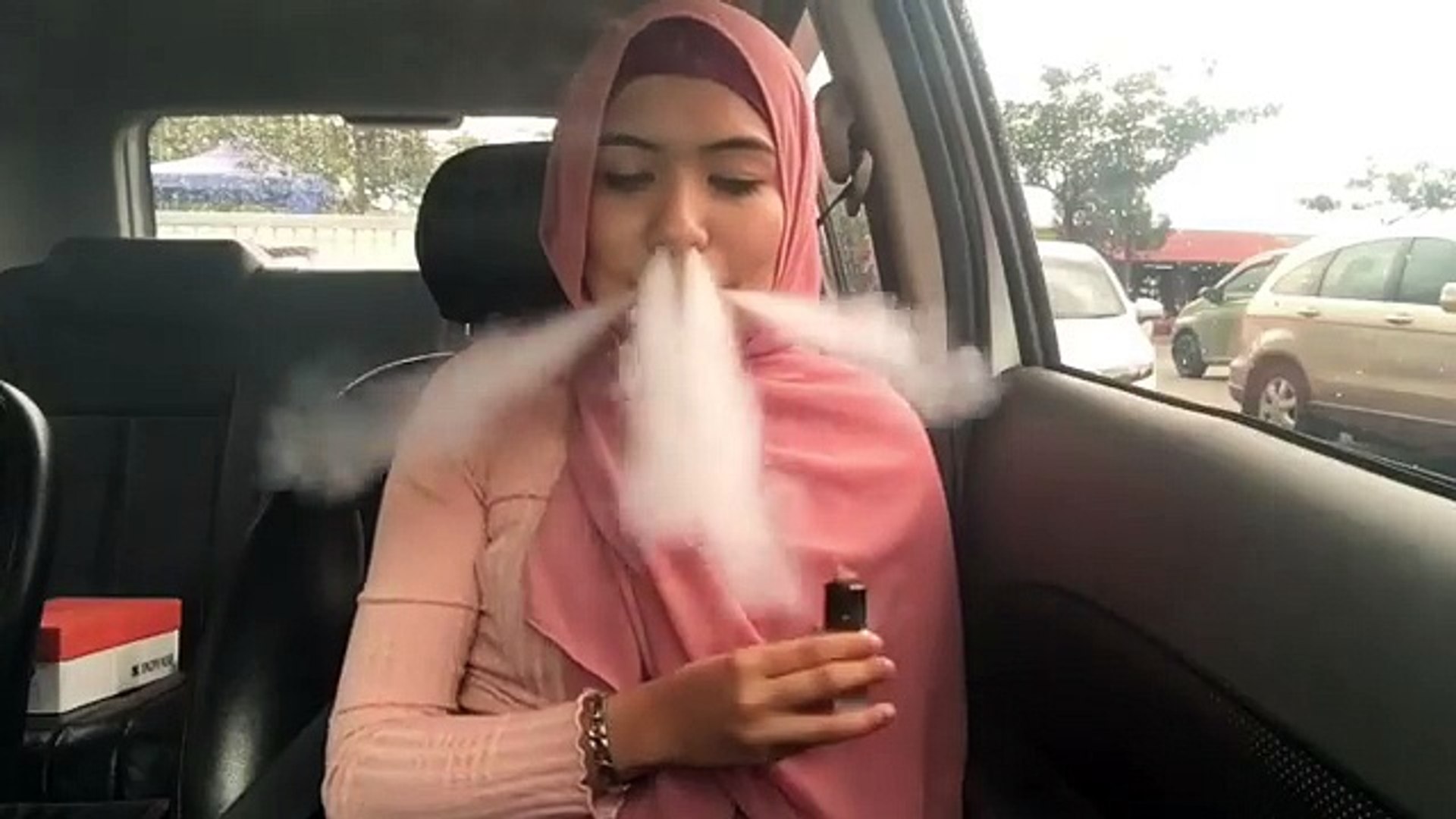 ⁣Smoke skill