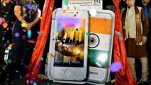 The $4 (Rs251) SmartPhone -Freedom 251!-qWL2K6CG8AU