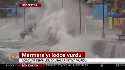 Dalgalar kıyıya vurdu