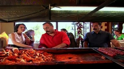 Adanalı, Samet Komisere Acılı Kebap Yediriyor - Adanalı 29.Bölüm