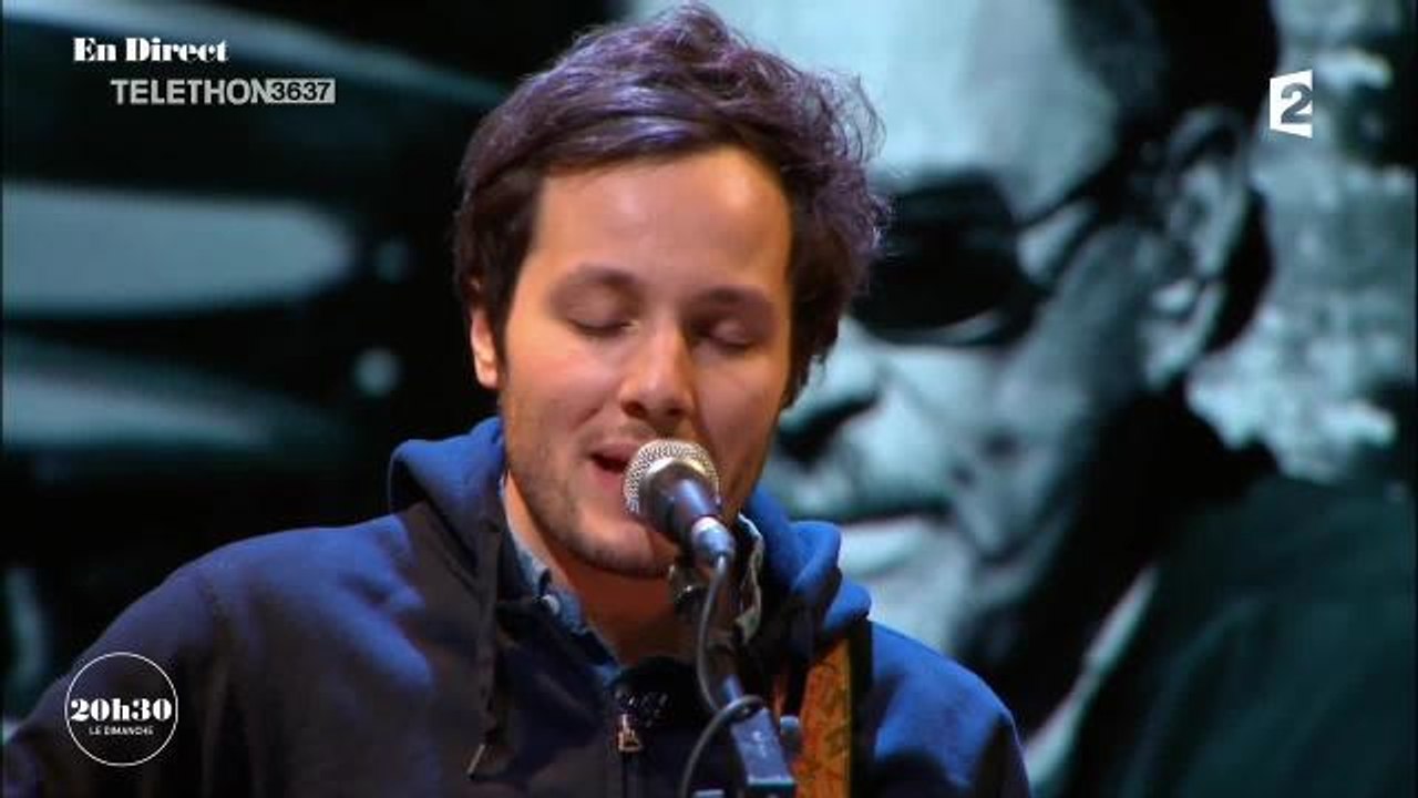 20h30 le dimanche : Vianney reprend j'ai oublié de vivre en hommage de Johnny Hallyday , dim 10 dec