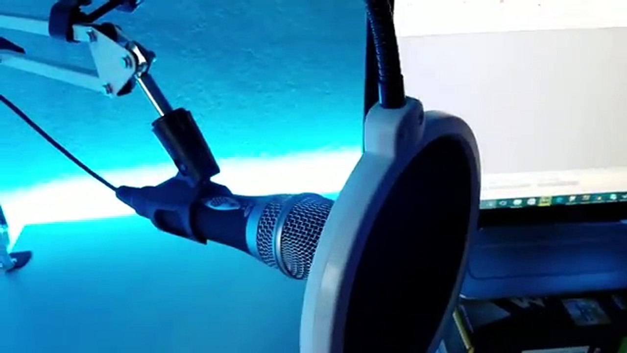 EPIC BUDGET GAMING SETUP