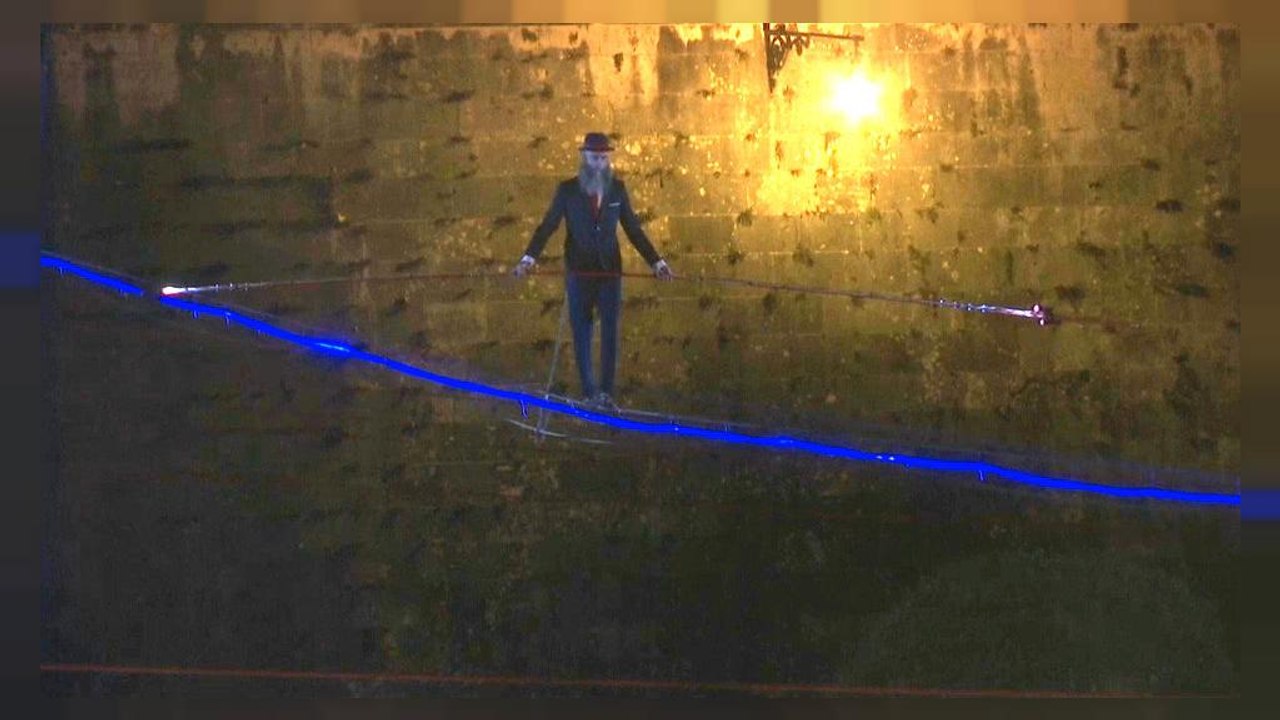 Rom: Hochseilakt in 20 Metern Höhe