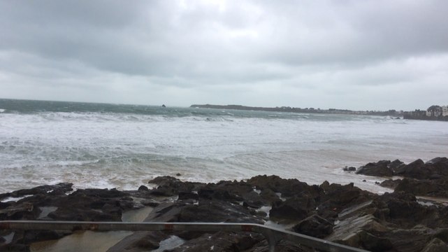 Coup de vent sur le sillon à marée haute