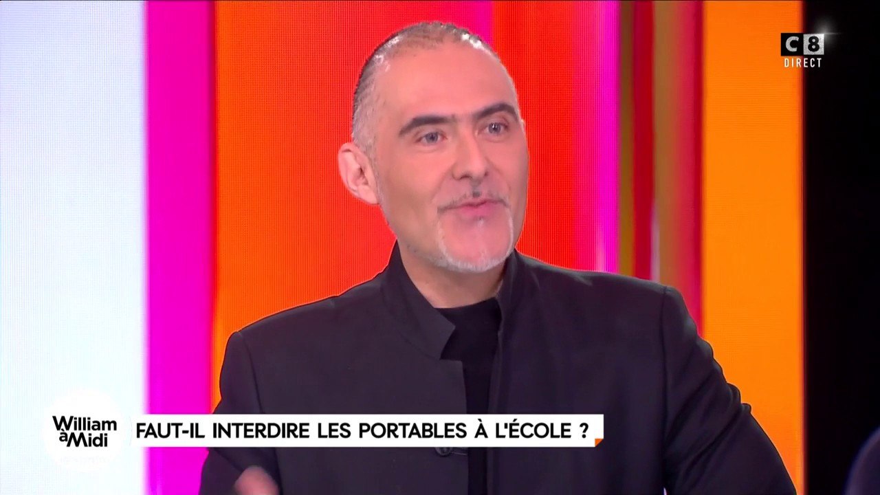 Faut-il interdire les portables à l'école ?