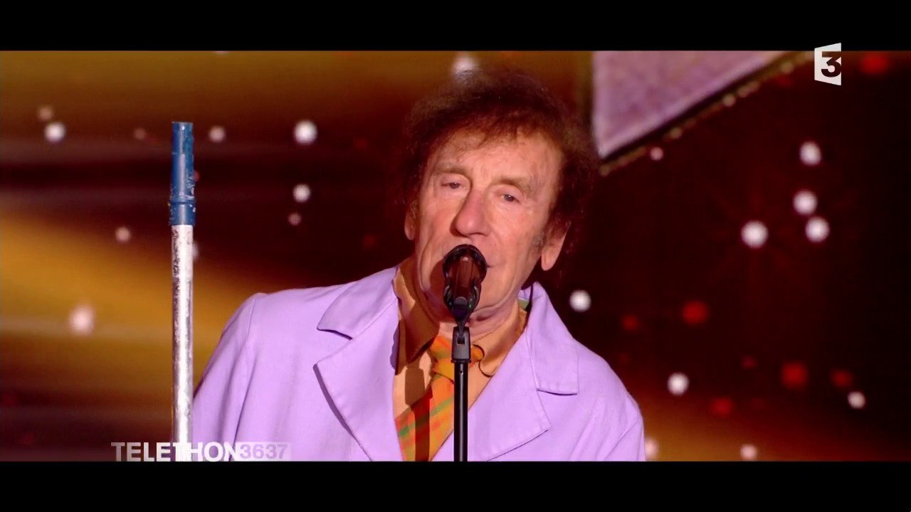 Alain Souchon interprète "A la fabrique"
