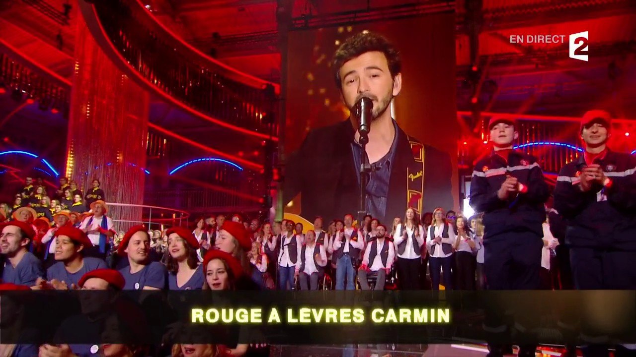 Renan Luce et la chorale du groupe La Poste interprètent "La lettre"