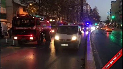 Beyoğlu'nda 4 katlı bir metruk bina çöktü