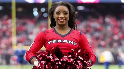 Simone Biles Crushes Cheerleading Debut