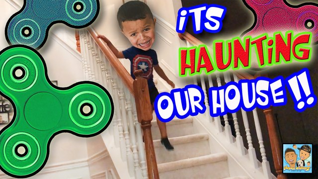 FIDGET SPINNER WAS HAUNTING OUR HOUSE! THERE WERE LOTS OF NOISES IN THE MIDDLE OF THE NIGHT! DINGLE HOPPERZ SKIT