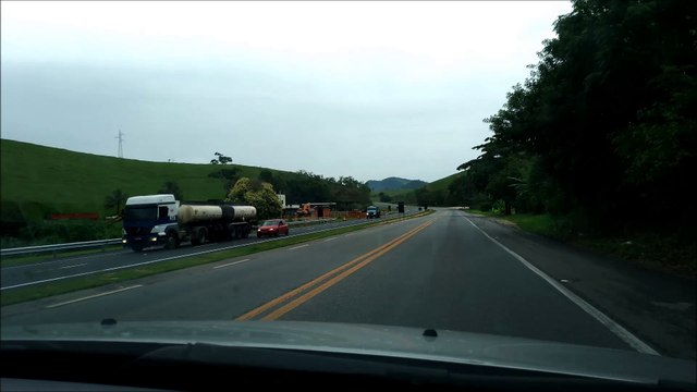 Reportagem percorre trecho da BR 101