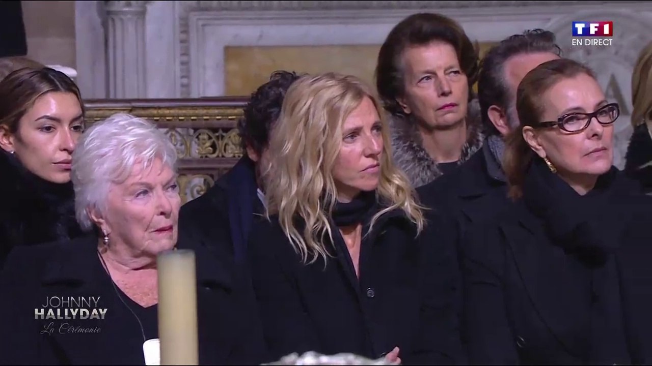 CEREMONIE D'HOMMAGE POPULAIRE À JOHNNY HALLYDAY - TF1 (Paris, 9 déc. 2017)