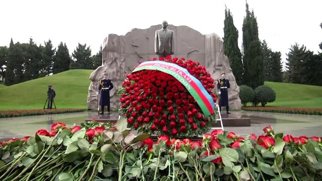 Haydar Aliyev Vefatının 14. Yılında Anılıyor