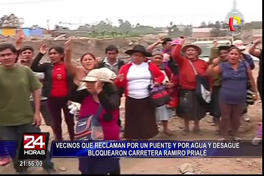Pobladores bloquean carretera Ramiro Prialé tras la falta de construcción de puente