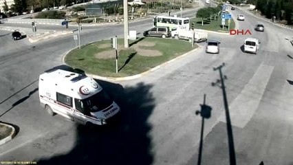 Tokat'ta Trafik Kazaları Mobese Kameralarına Yansıdı