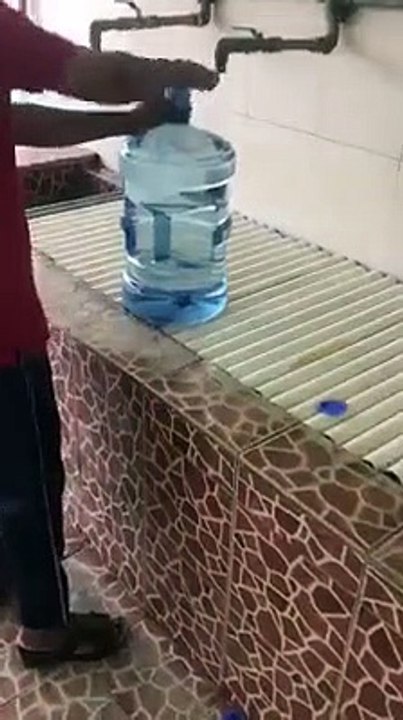 VVVVVV
