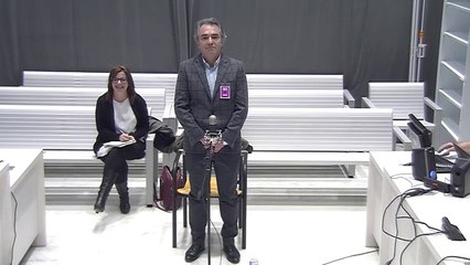 El jutge de l'Audiència espanyola riu d'Espot pel fet de respondre-li en català