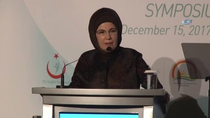 Emine Erdoğan: "Anne Sütü Obeziteye Yakalanma Riskini Azaltıyor"