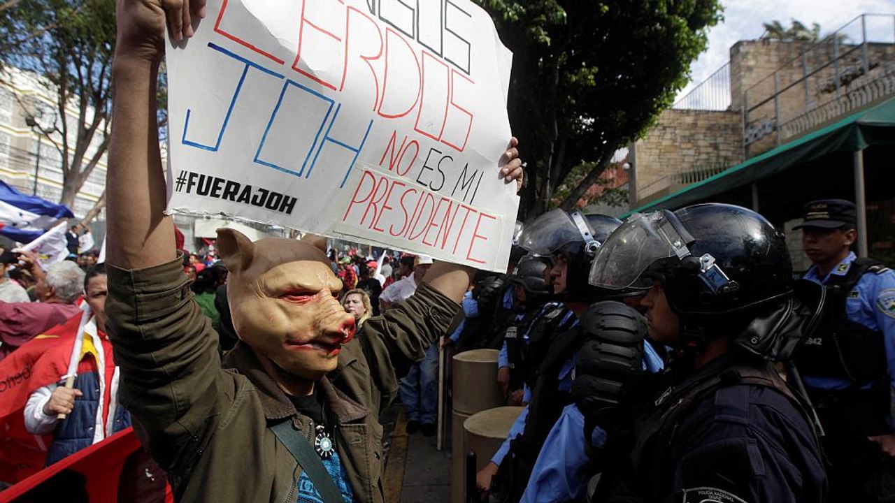 Proteste nach Neuauszählung