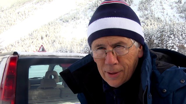 Hautes-Alpes : Névache coupé du monde